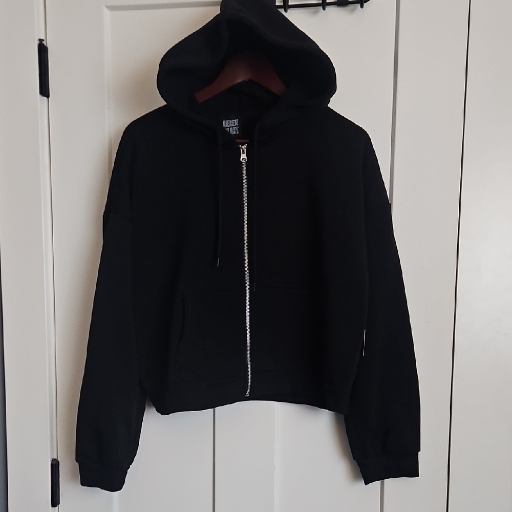 Derek Heart Black Zip Up Cropped Hoodie Junior's Large NWT